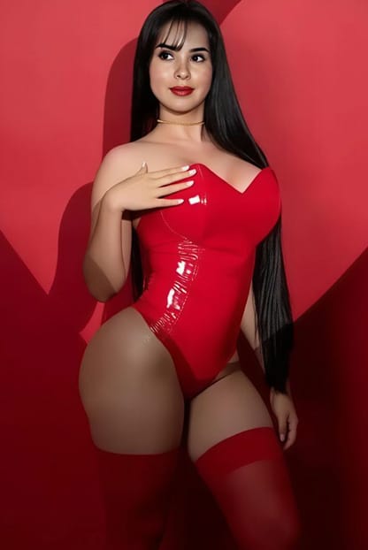 Escort Ailani Lane