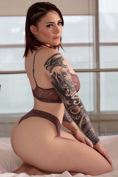 Escort Yanina Benitez